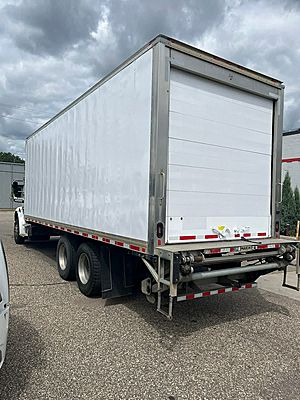 2020 Freightliner M2 106