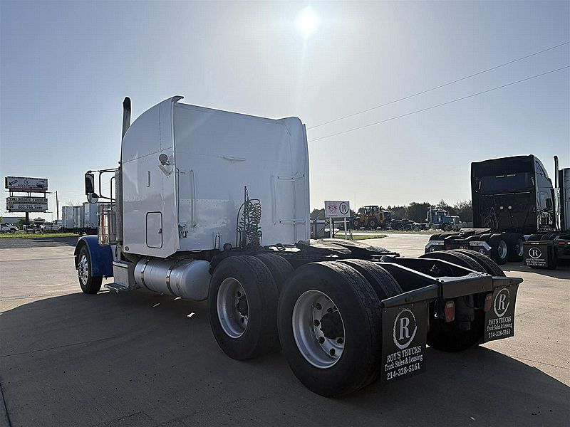 2005 Peterbilt 379
