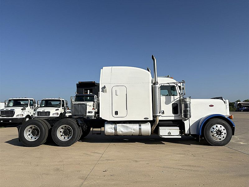 2005 Peterbilt 379