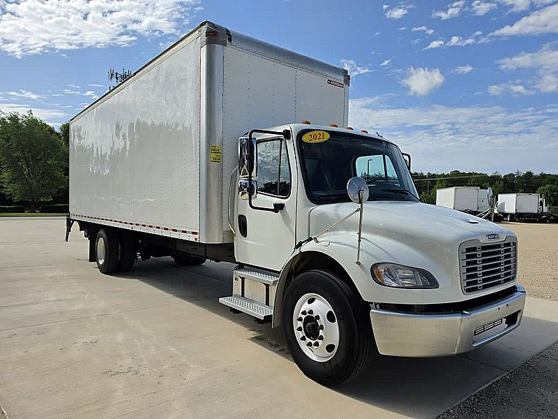 2021 Freightliner M2 106