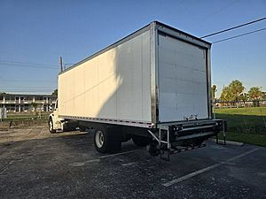 2022 Freightliner M2 106