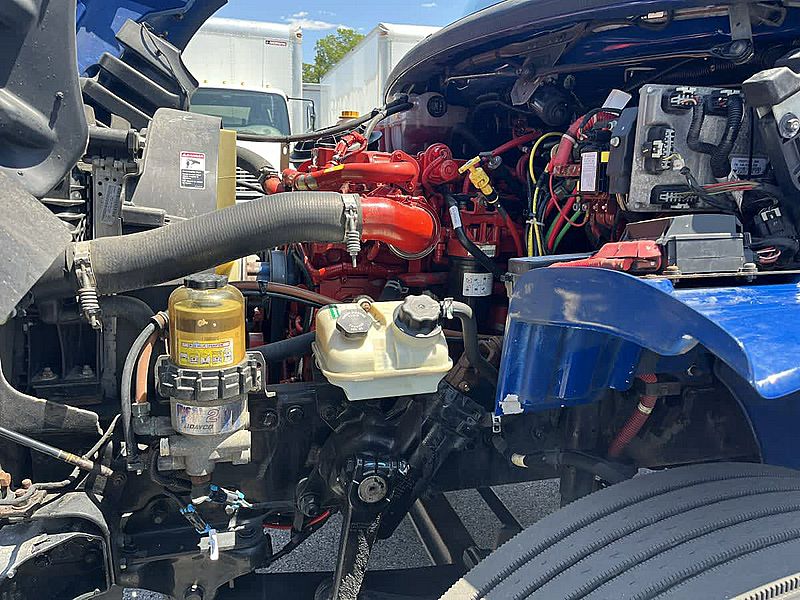 2020 Freightliner M2 106