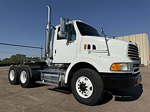 2006 Sterling L9500 - Sleeper Truck