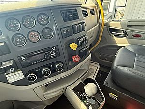 2020 Peterbilt 567