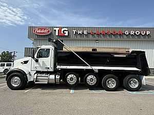 2020 Peterbilt 567 - Dump