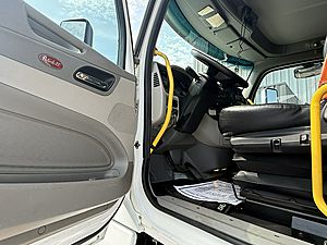 2020 Peterbilt 567