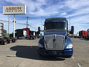 2022 Kenworth T680 - Sleeper Truck