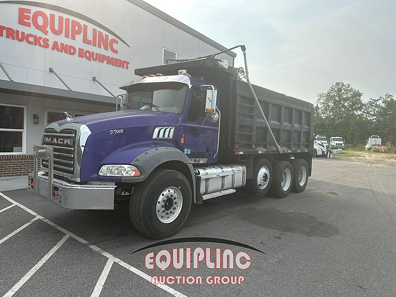 2014 Mack GU713