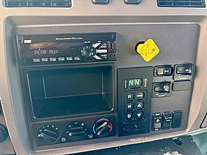 2018 Peterbilt 337