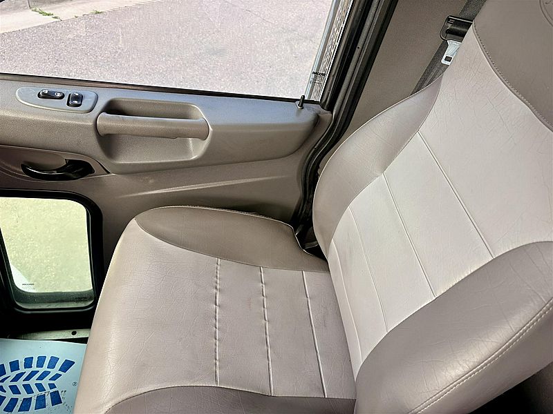 2018 Peterbilt 337
