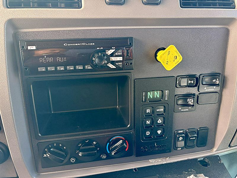 2018 Peterbilt 337