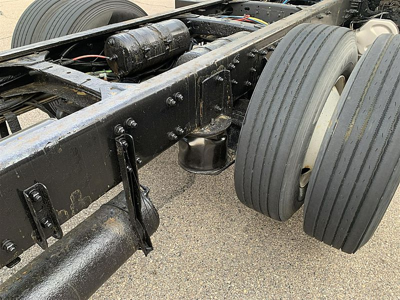 2019 Freightliner M2 112