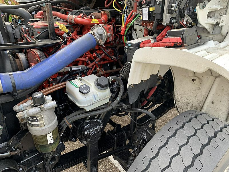 2019 Freightliner M2 112