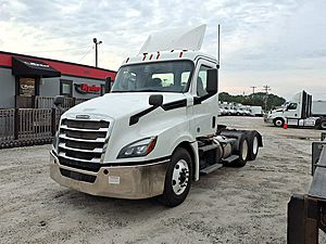 2020 Freightliner Cascadia