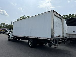 2020 Freightliner M2 106