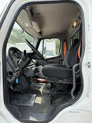 2020 Freightliner M2 106