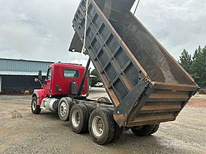 2018 Peterbilt 567