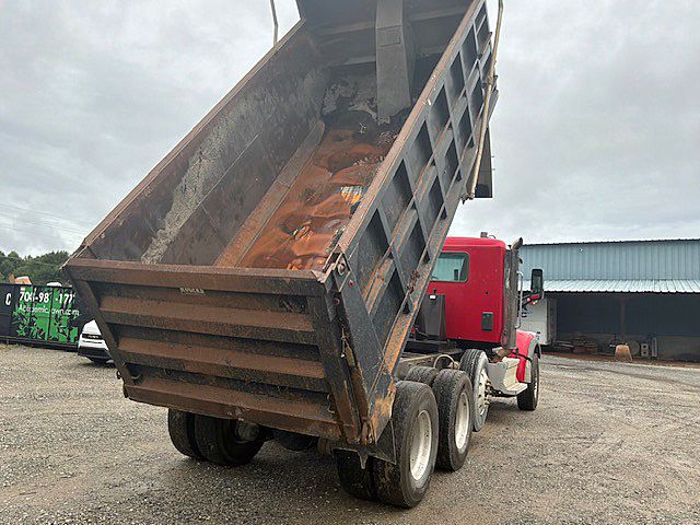 2018 Peterbilt 567