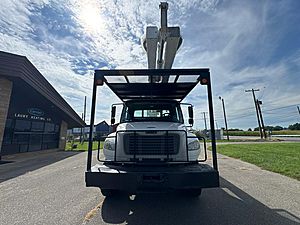 2015 Freightliner M2