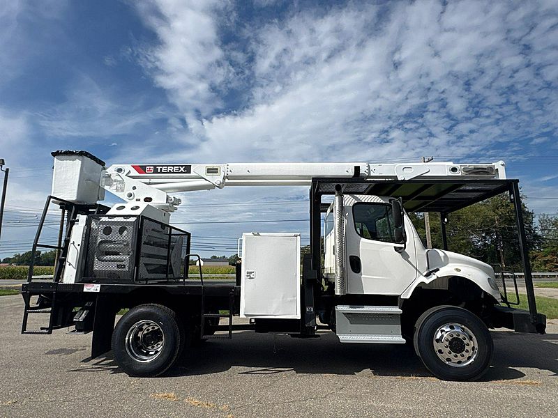 2015 Freightliner M2