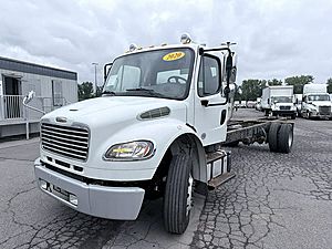 2020 Freightliner M2 106 - Day Cab