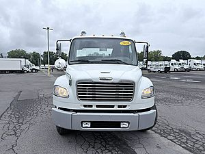 2020 Freightliner M2 106 - Day Cab