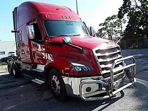 2020 Freightliner Cascadia - Sleeper Truck