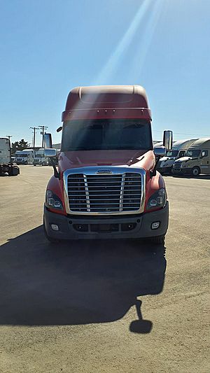 2019 Freightliner Cascadia 125 - Sleeper Truck