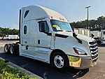 2023 Freightliner Cascadia