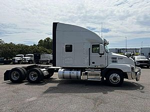 2022 Mack AN64T