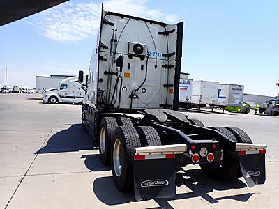 2022 Freightliner Cascadia