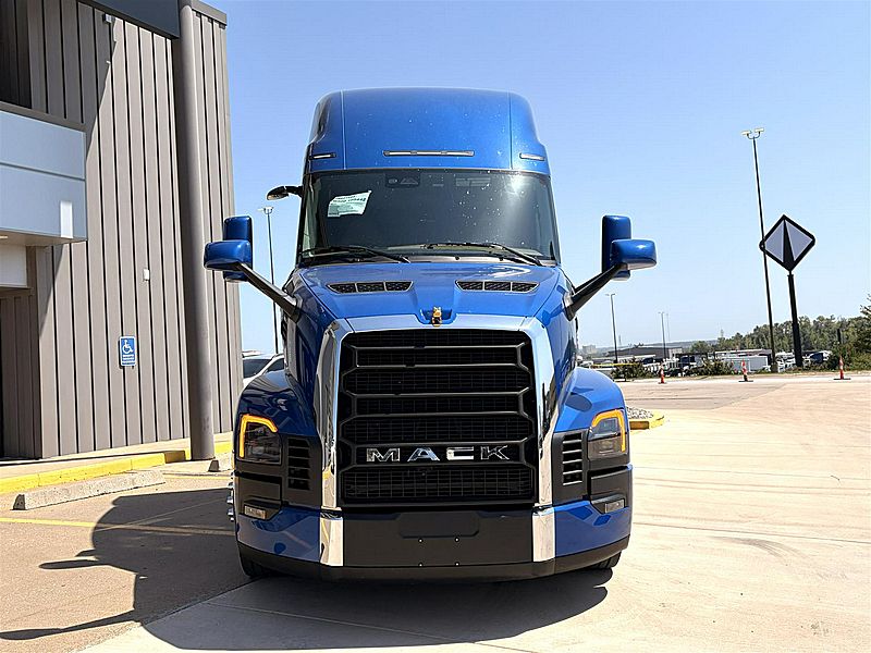 2027 Mack PR64T 76" HIGH SLEEPER