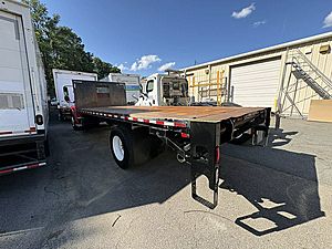 2019 Freightliner M2 106