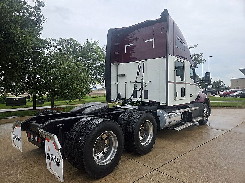 2017 Kenworth T680