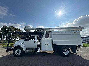 2015 Ford F-750 - Bucket Truck