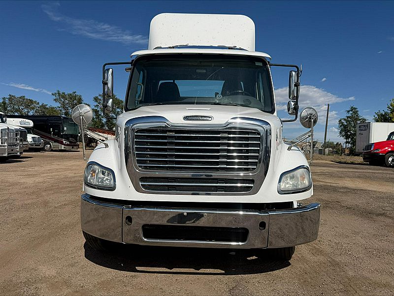 2016 Freightliner M2 112