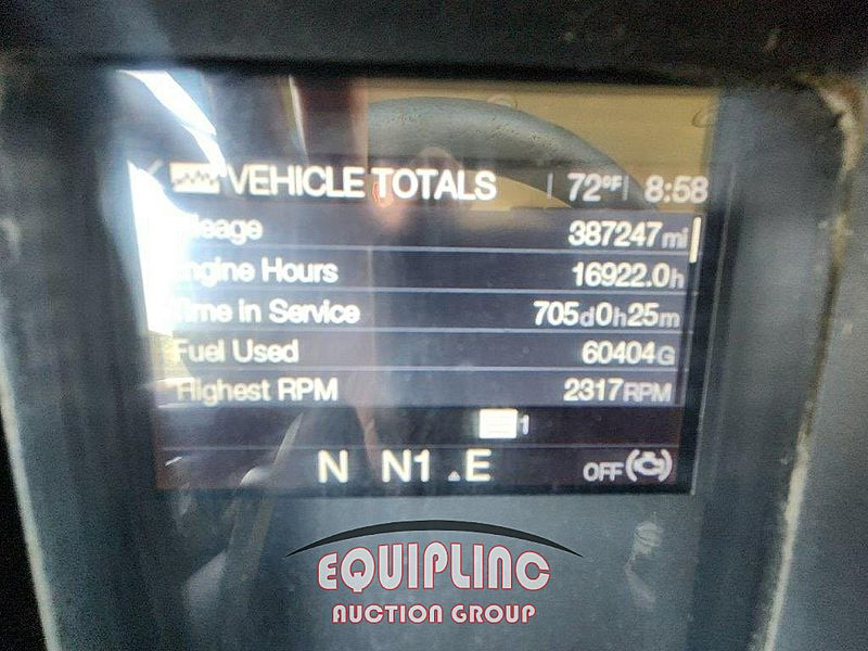 2020 Mack GR64F