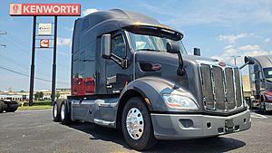2022 Peterbilt 579