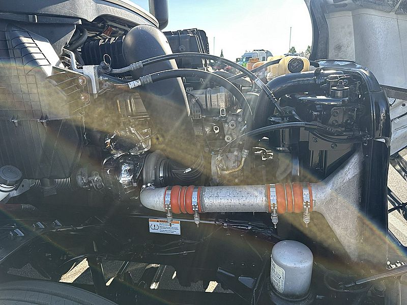 2024 Freightliner PT126SLP