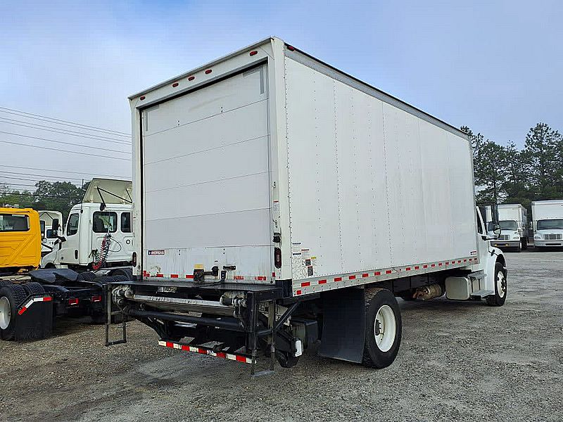 2020 Freightliner M2 106