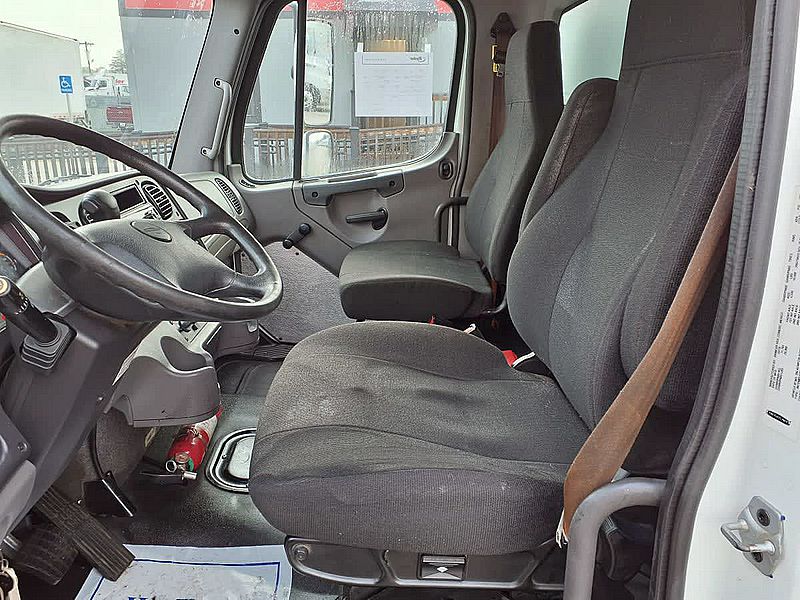 2020 Freightliner M2 106