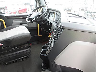 2022 Freightliner Cascadia