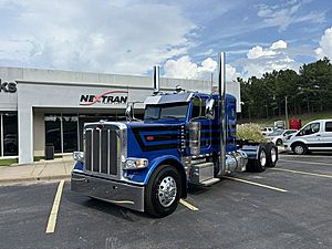 2024 Peterbilt 389