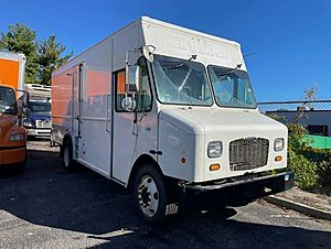 2017 Freightliner MT55