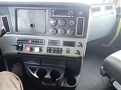2022 Freightliner Cascadia