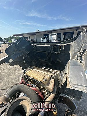 2014 Mack Pinnacle
