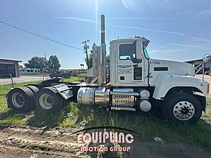2014 Mack Pinnacle