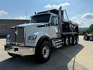 2027 Kenworth T880 - Dump Truck