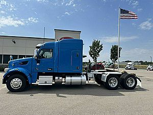 2021 Peterbilt 567 - Sleeper Truck