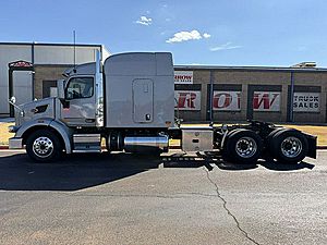2021 Peterbilt 567 - Sleeper Truck